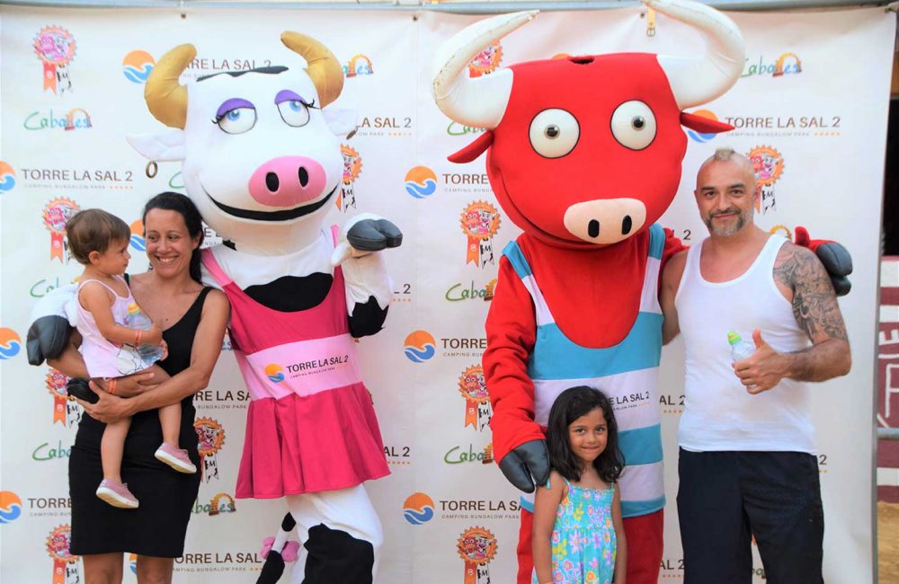 BRAVITO Y MANSITA ANIMACION PHOTOCALL 7