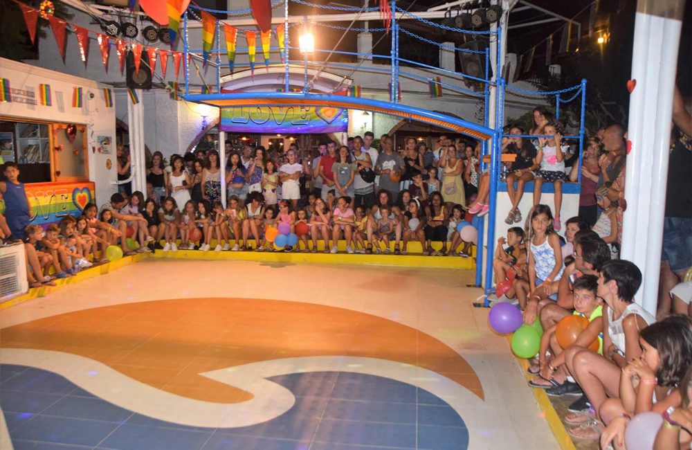 DISCOTECA PISTA DE BAILE Y CONCURSOS